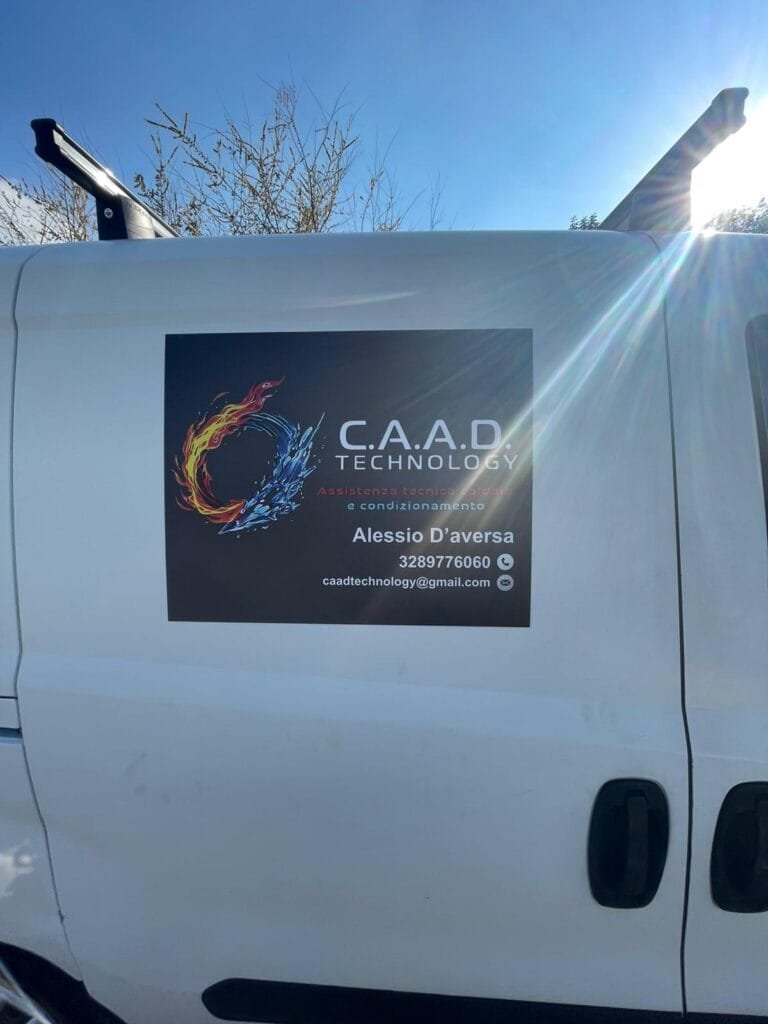 Home | StickersBomb Immagine #1 da Anonimo